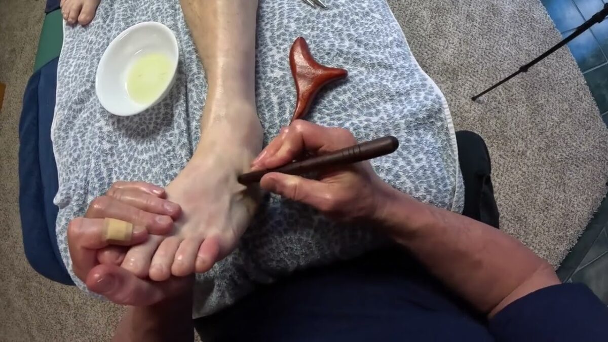 Deep Foot and Leg Massage Using Thai Massage Tools by Brandon Raynor