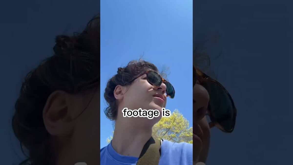 Flight Day Routine 🧳 | Packing + Eating Snacks on the Plane 🍩