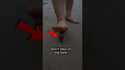 What’s in the sand😱 #asmr #shorts