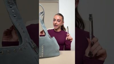 just a quick what’s in my bag!