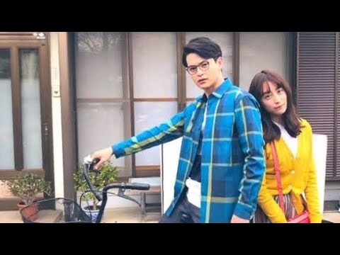 山本美月、大阪満喫ショット公開――母として女優として輝く自然体の笑顔