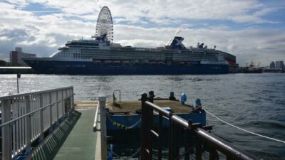 Climbing Mt Tenpo! Tempozan area walk & boat watching (Osaka in 4K)