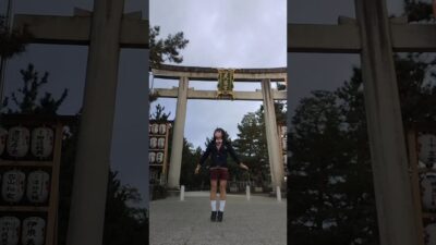 女装　制服で寺社巡り