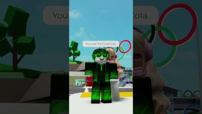 Guess what’s in the backpack and the prize is yours 🤩 🔥 #roblox #youtubeshorts