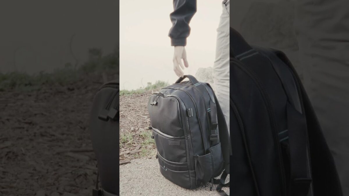 One bag for your creator tools and roadtrip essentials – the SANDMARC Travel Backpack #travel