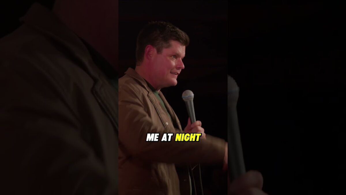 SHE MIGHT BE PART SALAMANDER Clip from ‘What’s In The Hot Dogs’ #standupcomedy #albumrelease #lizard