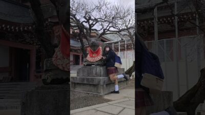 女装　制服で寺社巡り