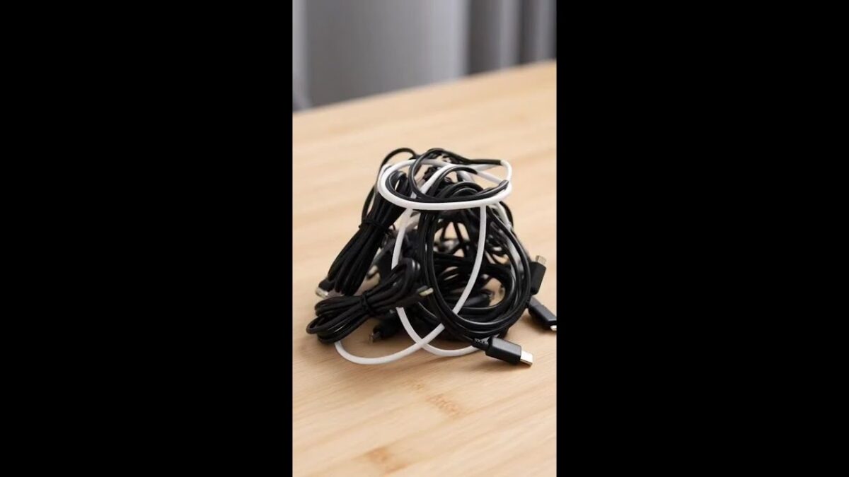 Tech Organizer Bag #TechOrganizer #BagOrganizer #GadgetCarrier #DigitalStorage #TravelEssentials