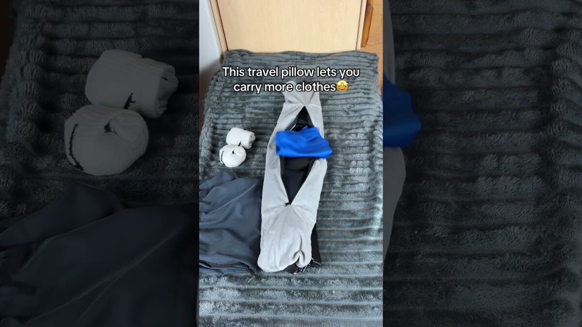 This must have for every traveler ✈️🤭 #travel #traveler #travelessentials #traveling #traveltips