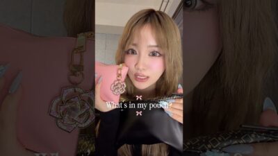 What’s in my pouch? 🎧💗#ASMR #ポーチ #pouch