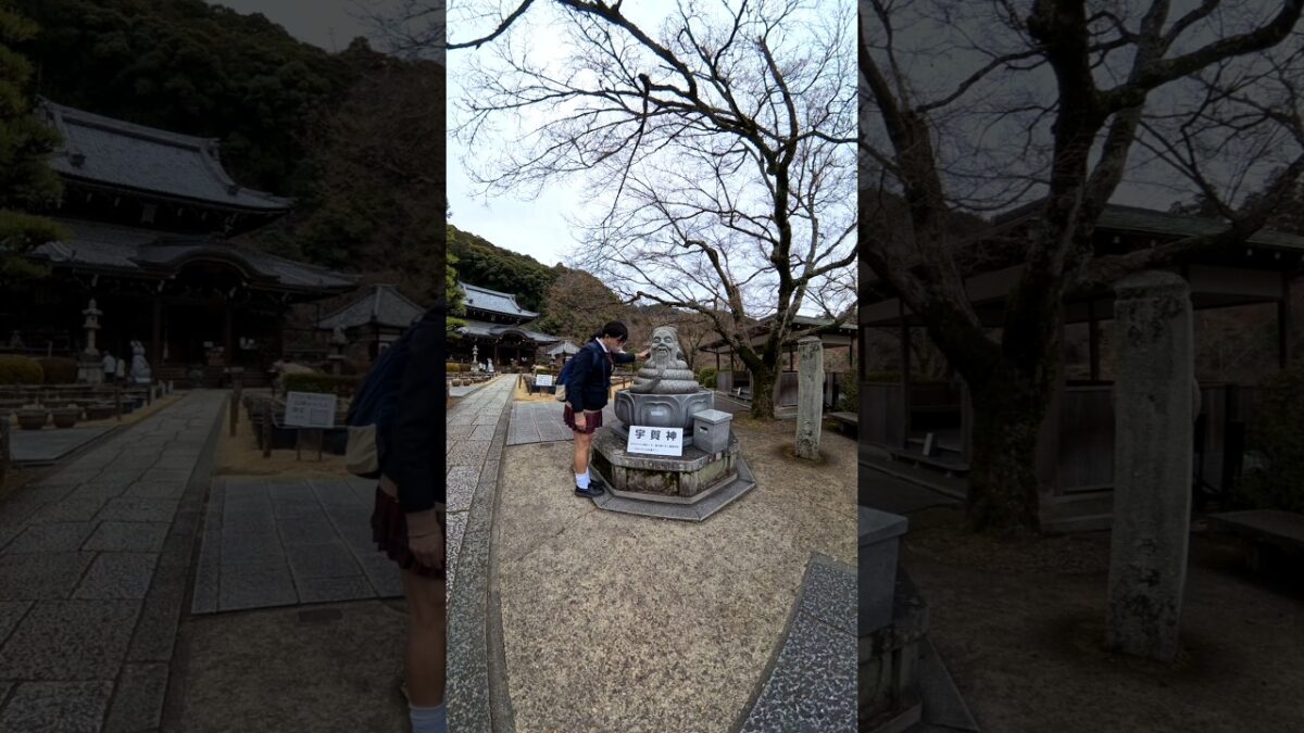 女装　制服で寺社巡り