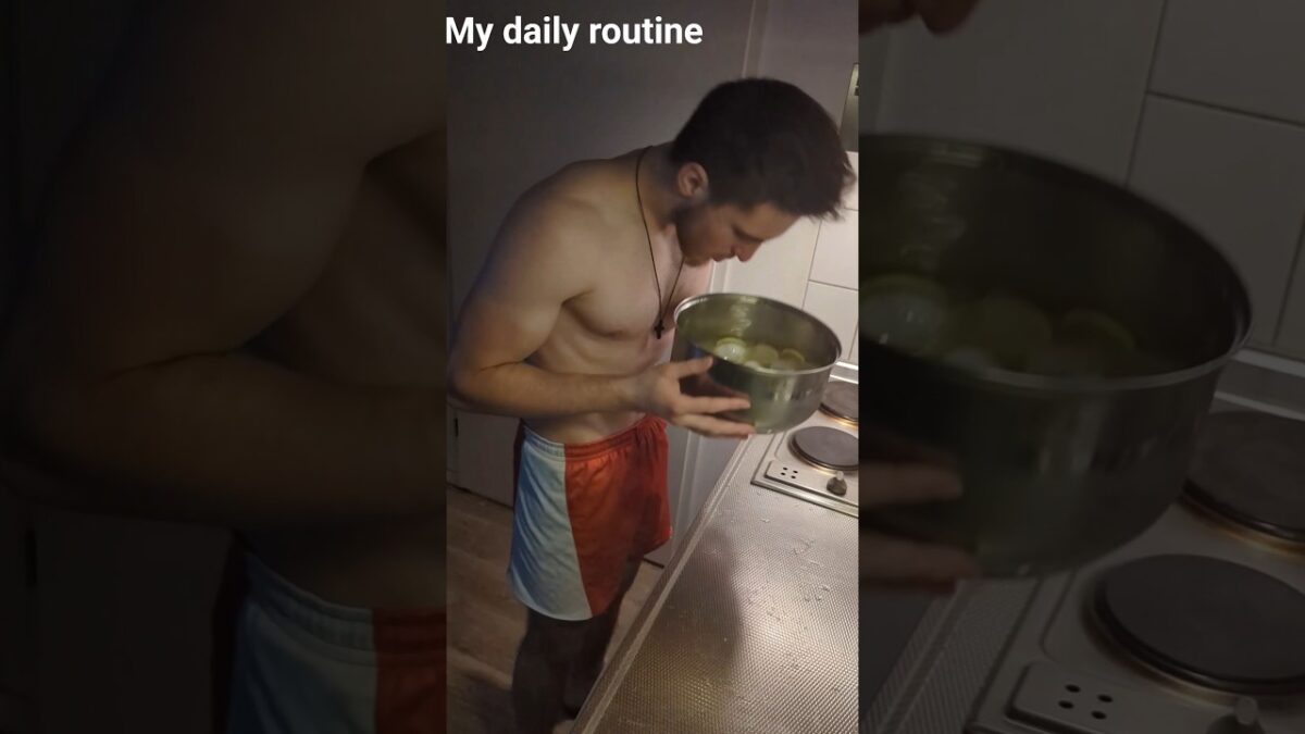 My morning routine is a lifesaver!🔥🧊#morningroutine  #discipline