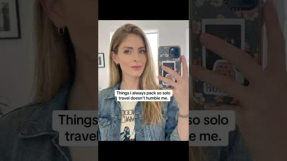 THINGS I ALWAYS PACK #travelessentials #tips #travel #fyp #trending #workfromhome #famous #viral