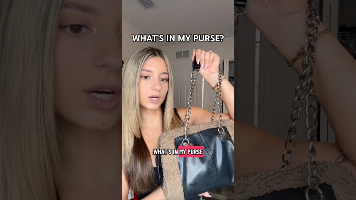 WHAT’S IN MY PURSE?👛 #shorts #shortsfeed #viralvideo #trending #tiktok #relatable #funny #fypシ #lol