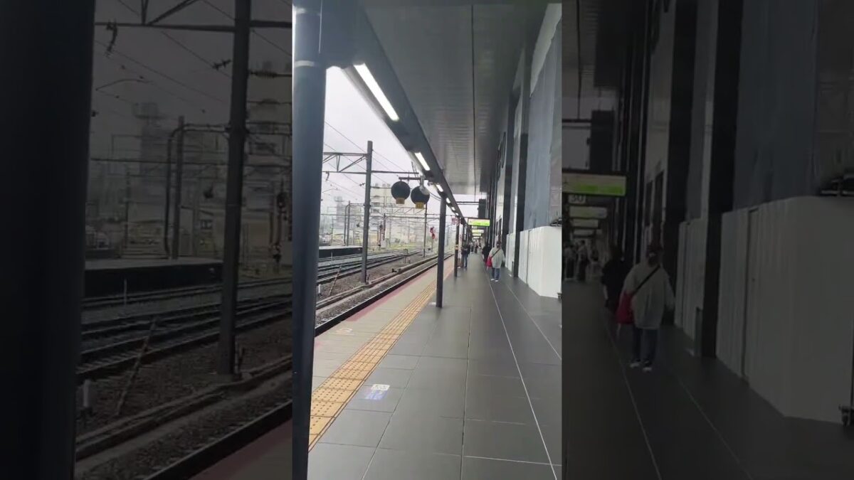【京都駅】関空行き特急はるか、30番ホームKyoto Station | HARUKA Express to Kansai Airport – Platform 30