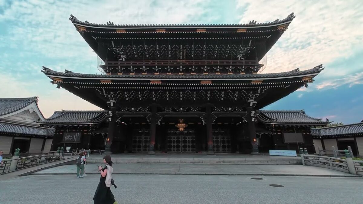 【4K 映像さんぽ特別編】京都の夕暮れ、静かな水辺と古い街並みを歩く［環境映像/自然音］