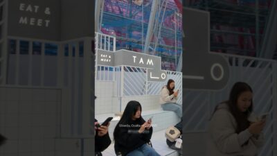 POV: Walking Through HEP FIVE Shopping Mall in Osaka, Japan | 4K Walking Tour 🇯🇵 #shorts