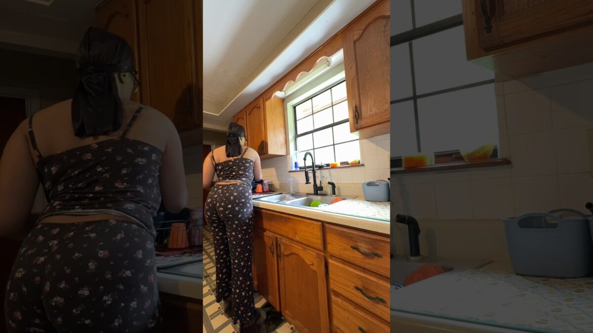 SUMMER MORNING ROUTINE AS A MOM OF 7 #realisticmomlife #relatable #morningroutine #momof7 #mom #sahm