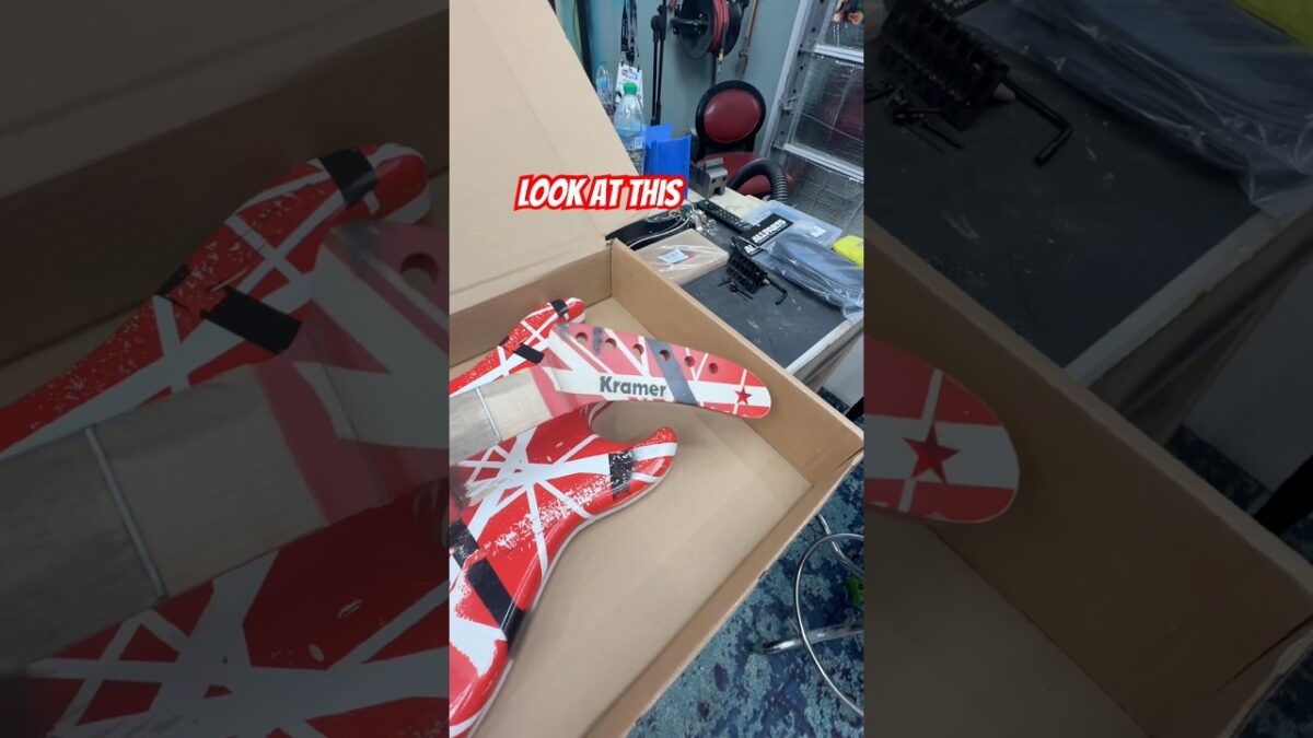 What’s in the Box!?!?! #guitar #vanhalen #5150 #shorts