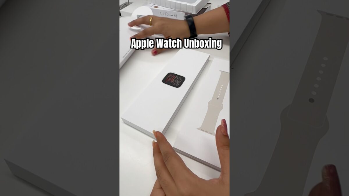 Apple Watch: What’s in the box? 📦 #applewatch #unboxing