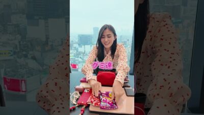 【What s in my bag👜】ありさ社長