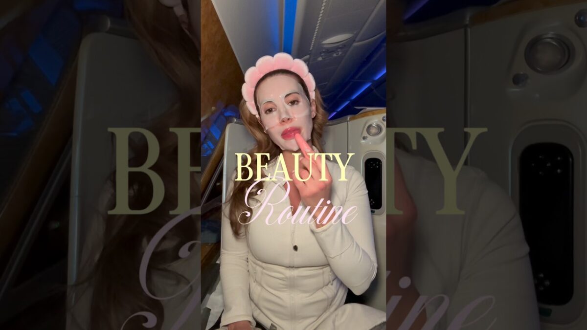 BEAUTY ROUTINE ON MY FLIGHT #beautyroutine #beautyblogger #skincare #skincareroutine #kbeauty