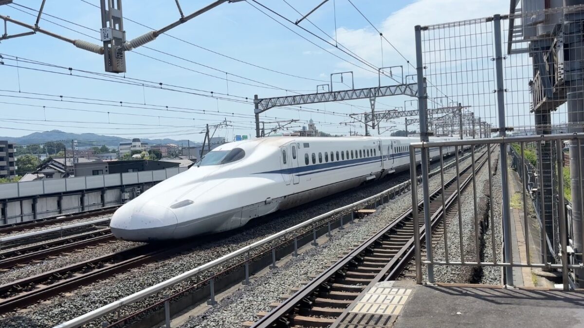Shinkansen Watching 4K 🚃 | Trains Entering & Passing | 新幹線を眺めてみた 京都〜小田原区間（作業用）