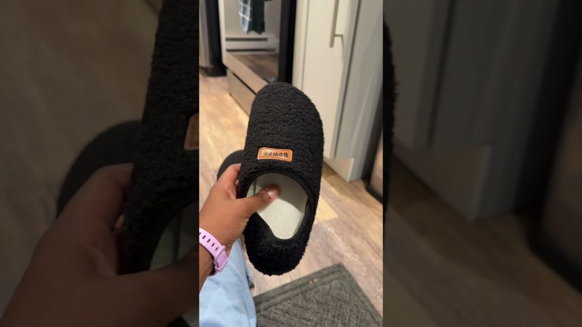 #houseslippers #travelessentials #travelfinds #vacationessentials #packingtips