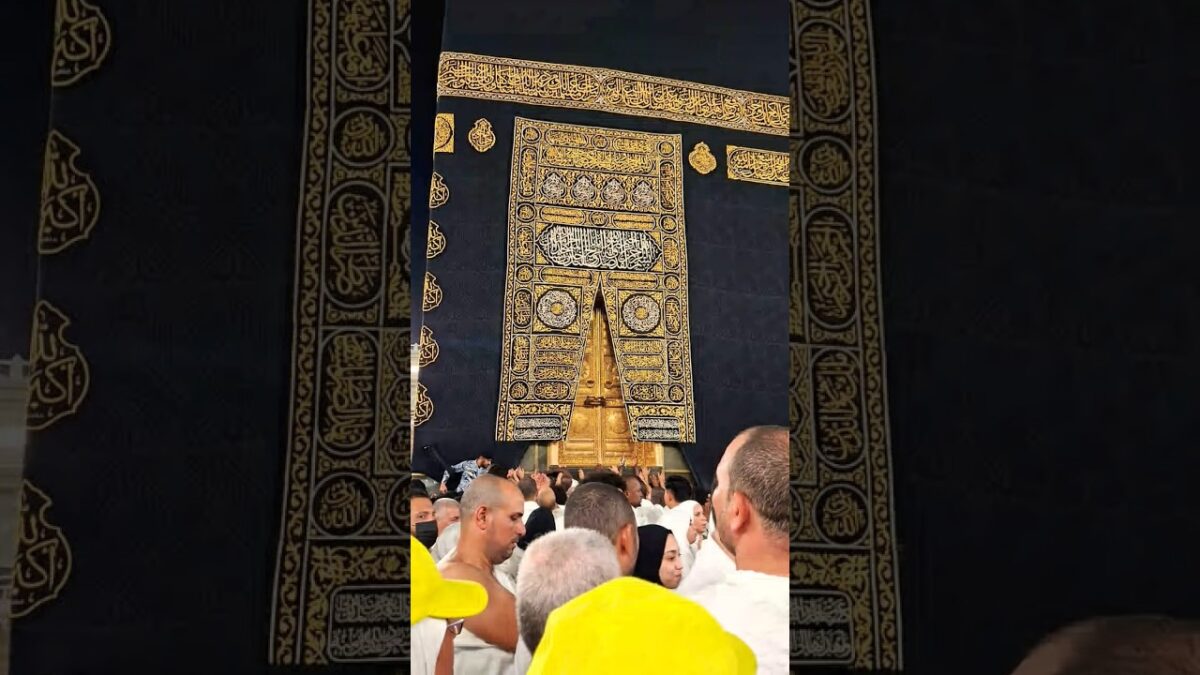 madinah Sharif 🕋🕌❤️  #madina  #explore #viralshorts #foryou #love #youtubeshorts  #travel