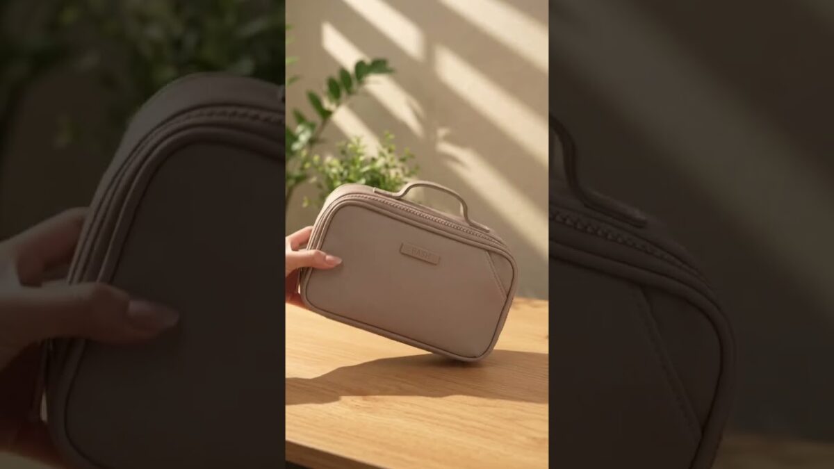 👝 The Perfect Classy Travel Toiletry Bag